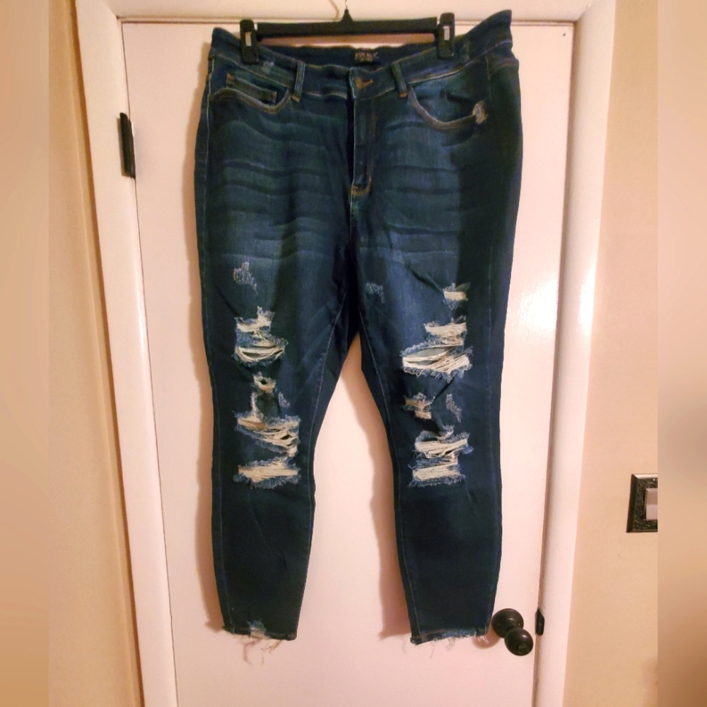 Womens Judy Blue Jeans 👖